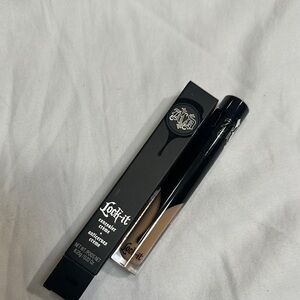 Kat Von D Lock-It Concealer in Medium Warm 25